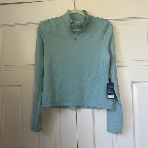 Allbirds Natural Run Mid Layer in Green Hush - Small - Picture 2 of 7